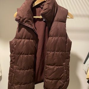 Old navy vest